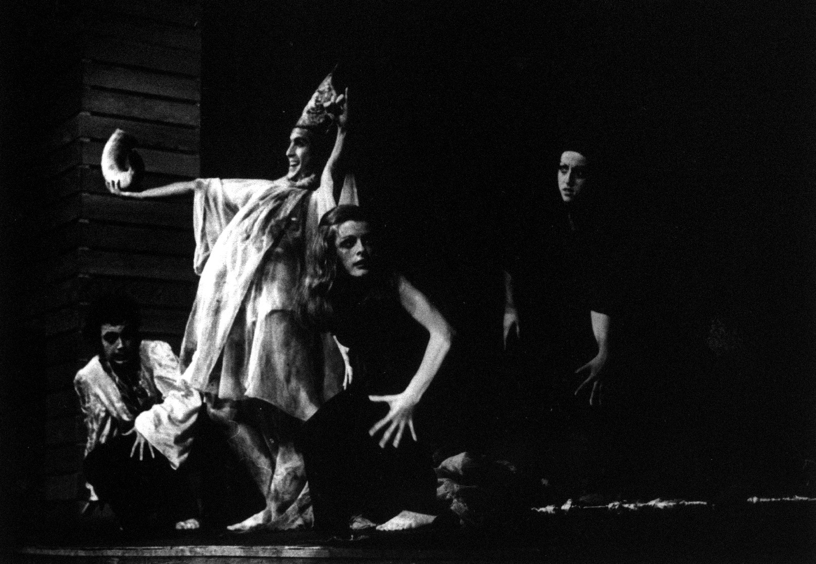 Aker. I. Landa, J. Durán, M. J. Marín & A. Moreno