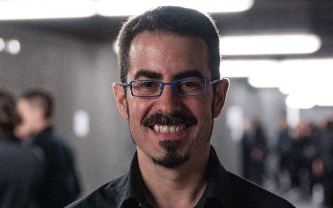 Urko  Sangroniz:  “Garrantzitsua  da  gazteek  euren  ahotsa  ezagutzea  eta  elkarrekin  abesten  saiatzea”