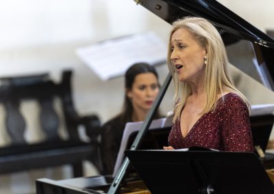 Susana García de Salazar, Maite Arruabarrena.
