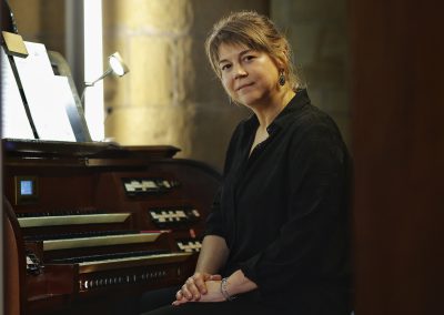 Organo emanaldia eta Andra Mari Abesbatza