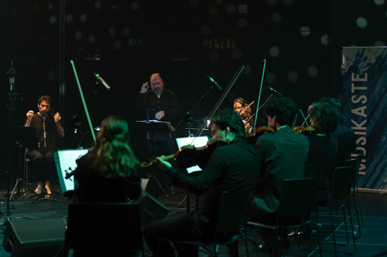 (C) MUSIKASTE: PANPIN ORKESTRA (HATXE, HERRI ARTE ESKOLA)