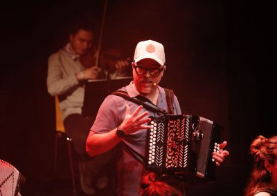 HAE053