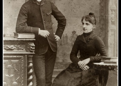 Doña Ana Soraluce y Don Carlos Usandizaga, padres de José María